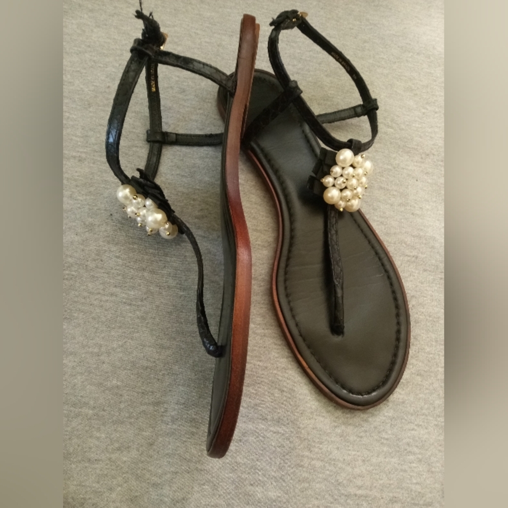 Kate Spade thong Leather Sandals 9M